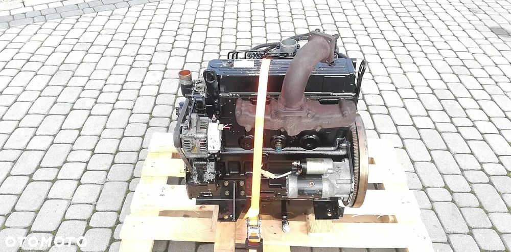 SILNIK YANMAR 4TNE98 51,5 kW 12 600 zł netto - 8