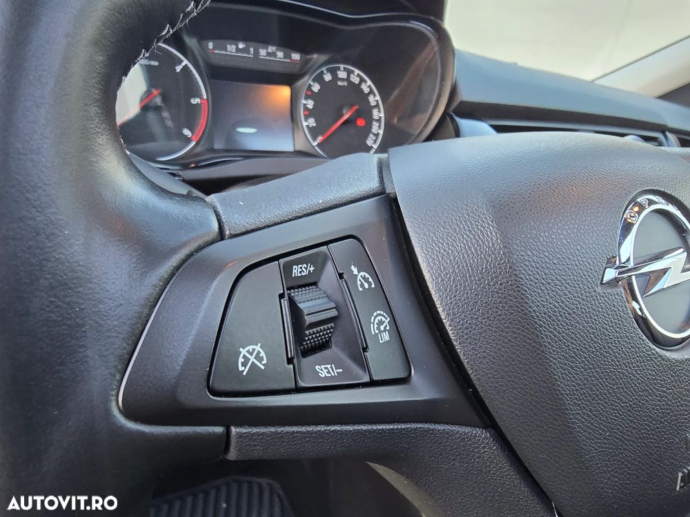 Opel Corsa 1.3 CDTI DPF Sport - 12