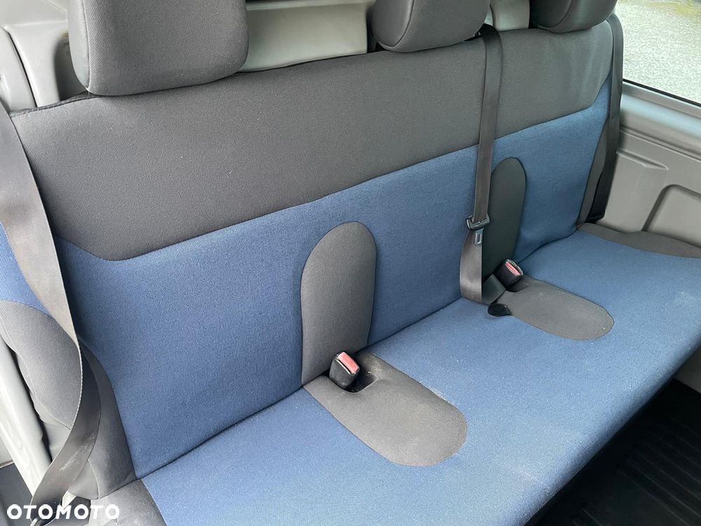 Renault Trafić - 16