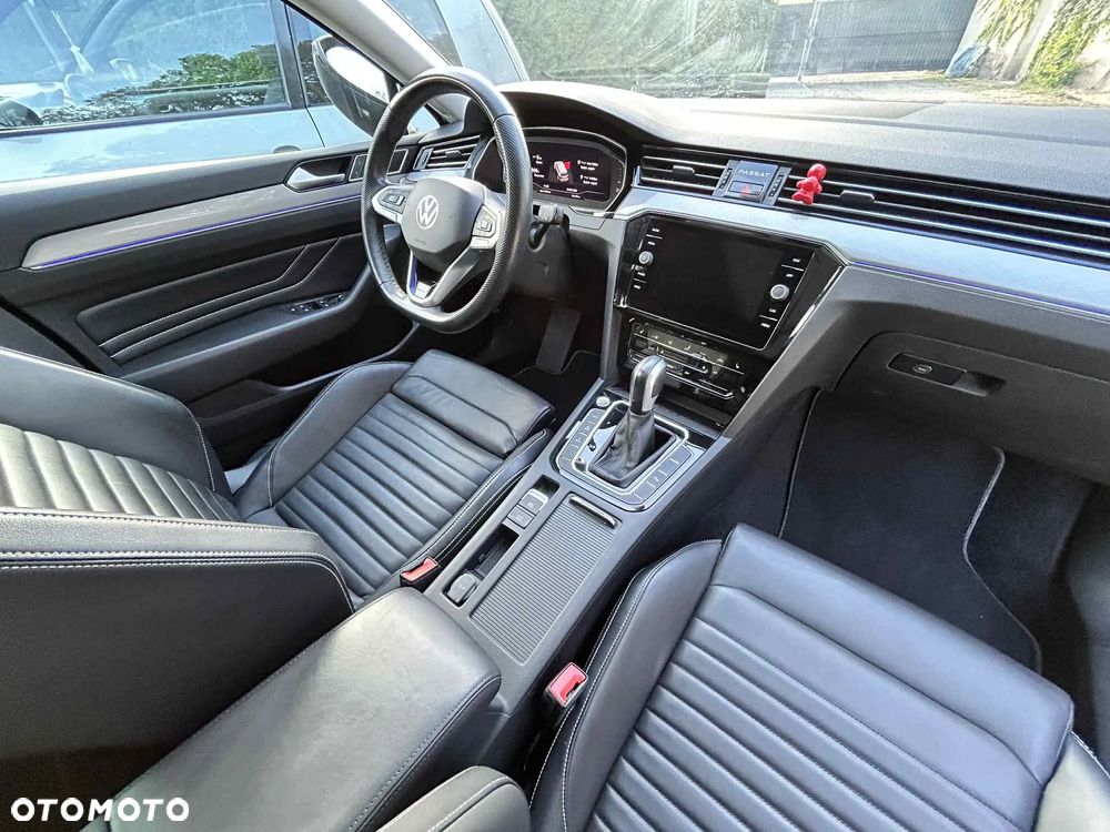 Volkswagen Passat Variant 1.4 TSI Plug-In-Hybrid DSG GTE - 16