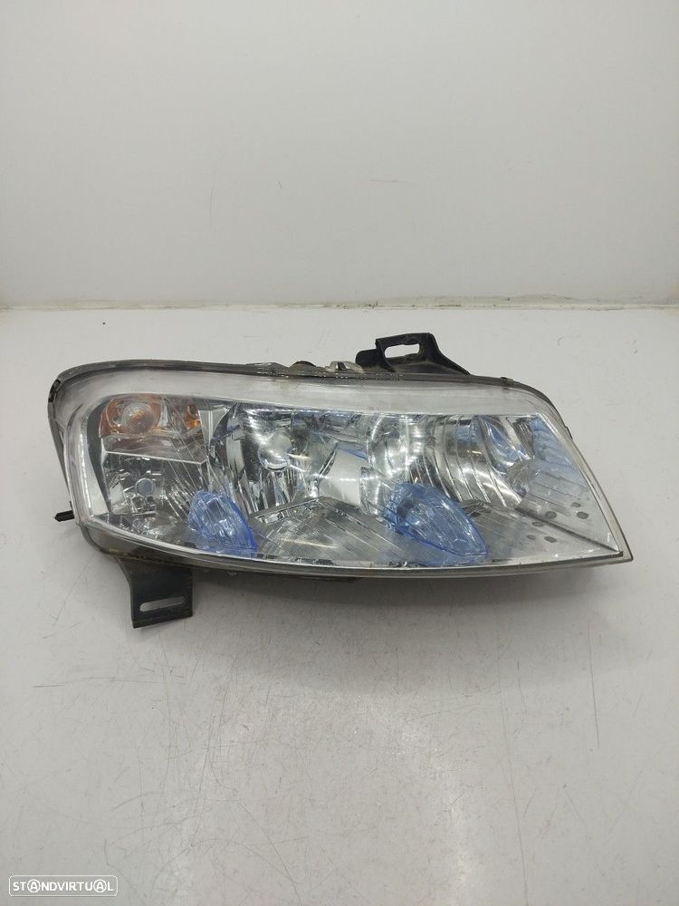 Farol/ Otica Dianteiro Dto Fiat Stilo Multi Wagon (192_) - 2