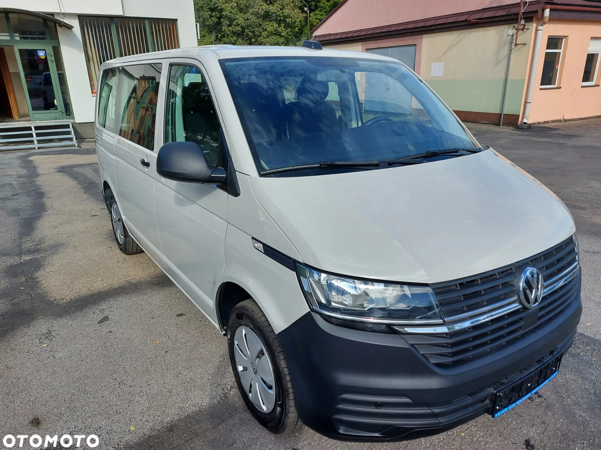 Volkswagen Caravelle 6.1 2.0 TDI L1 Comfortline - 13