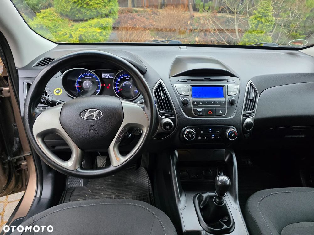 Hyundai ix35 - 22