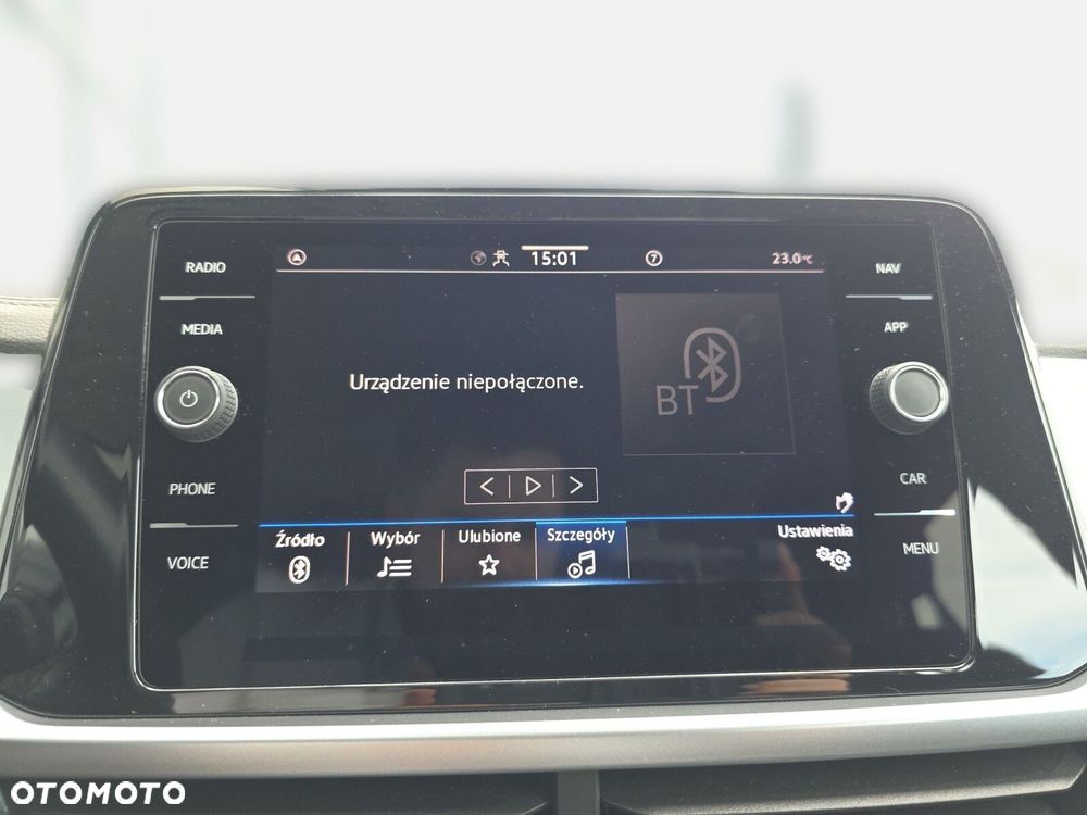 Volkswagen T-Roc - 21