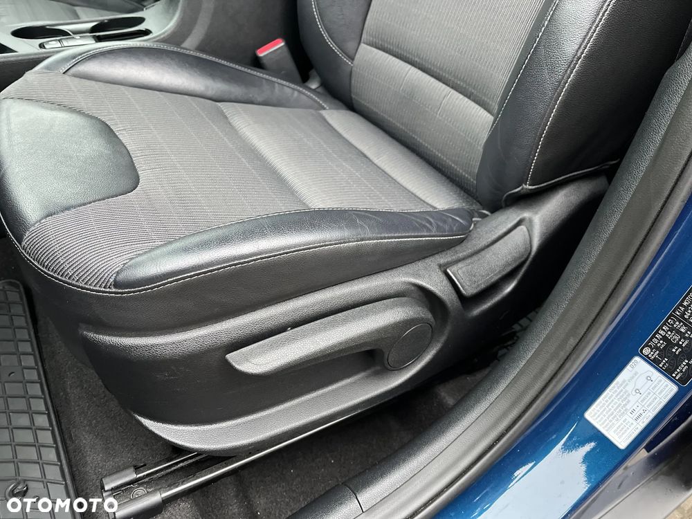 Kia Niro 1.6 GDI Hybrid L - 12