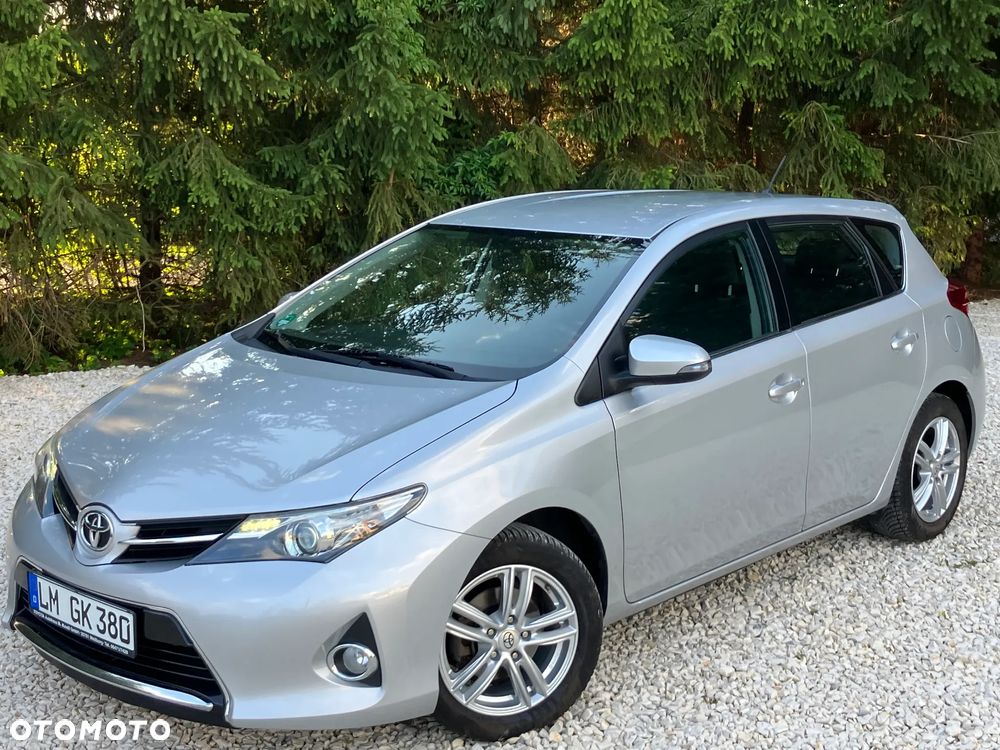 Toyota Auris 1.6 Prestige - 4