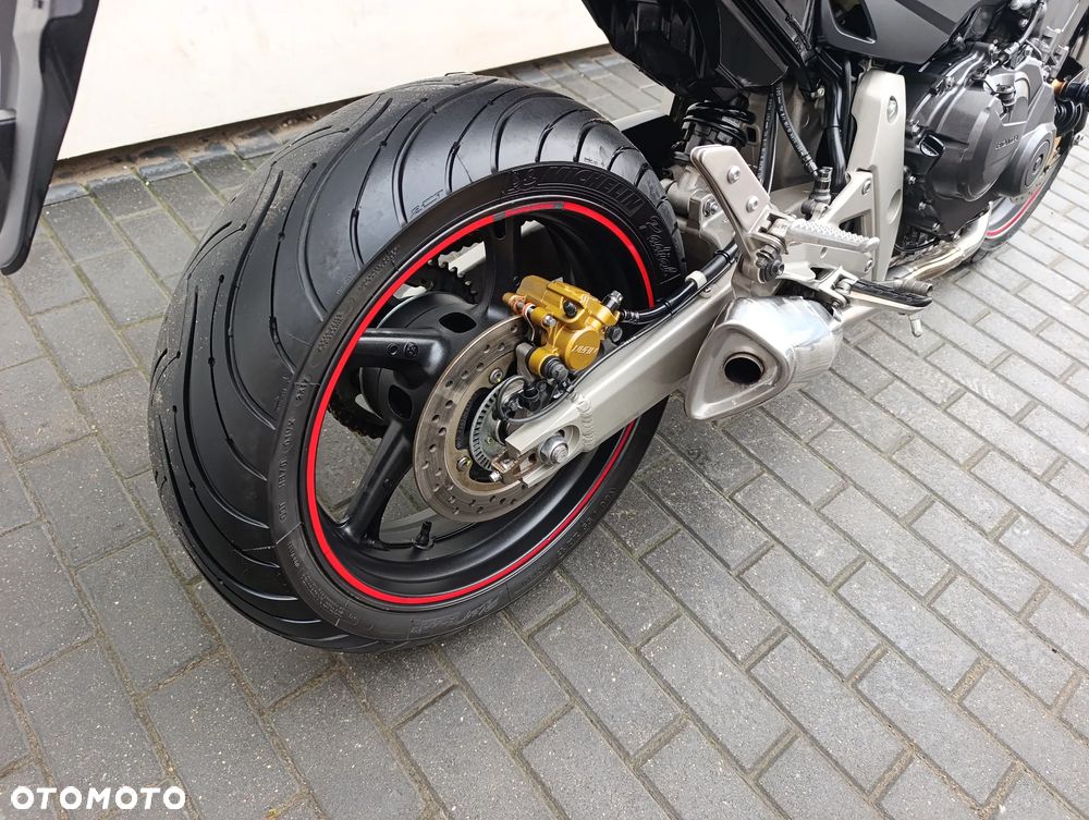 Honda Hornet - 20