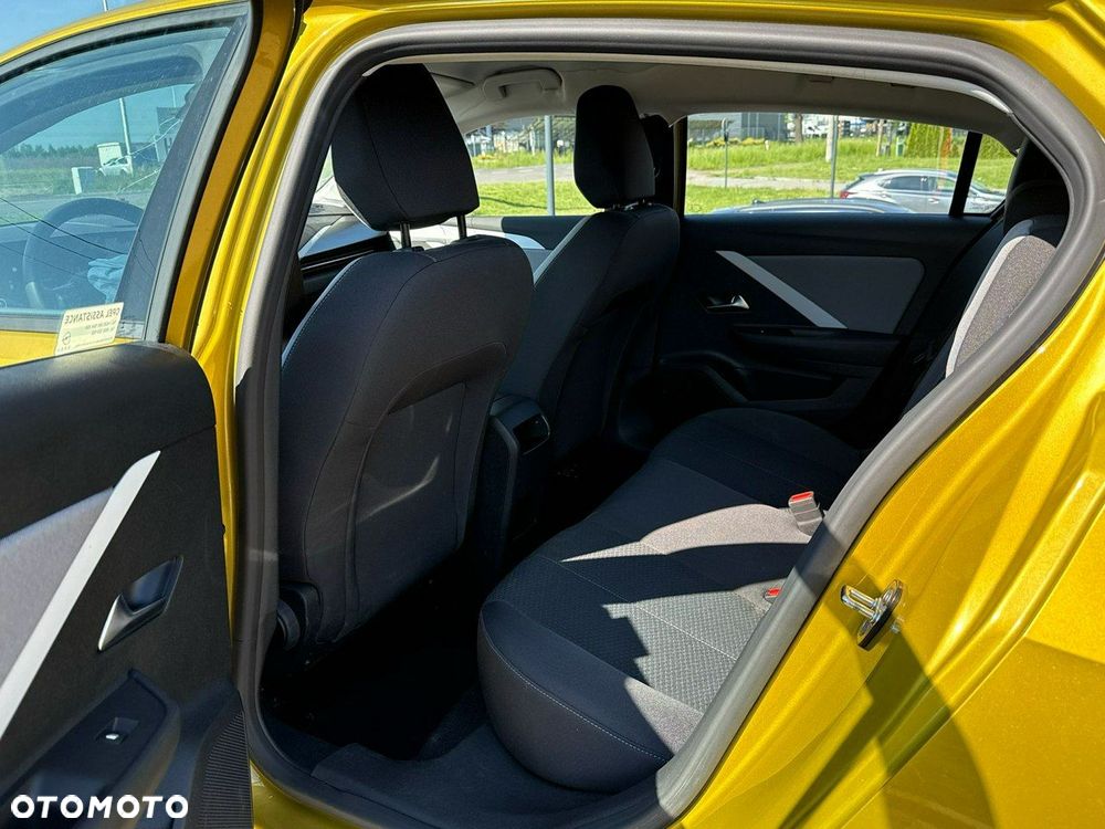 Opel Astra 1.2 Turbo Edition - 14