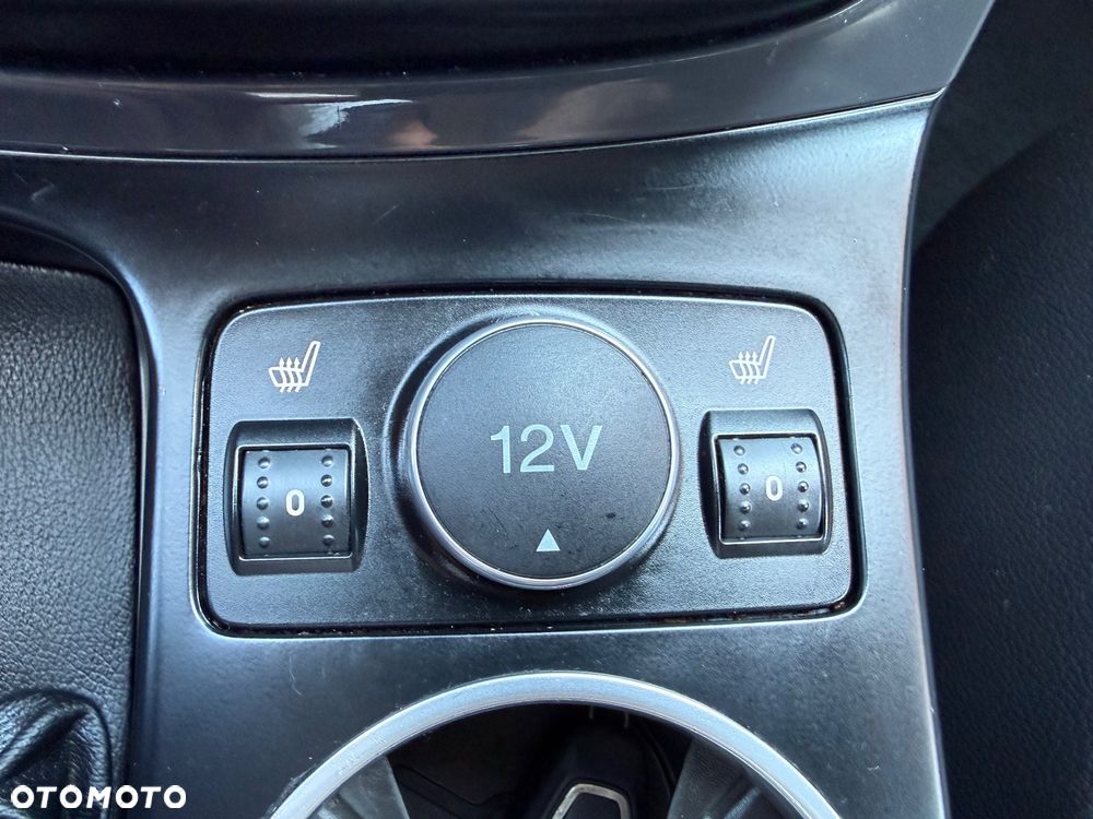 Ford Kuga 1.5 EcoBoost 2x4 Titanium - 14