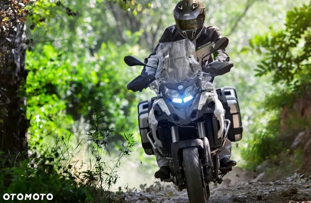 Benelli TRK 502 - 6