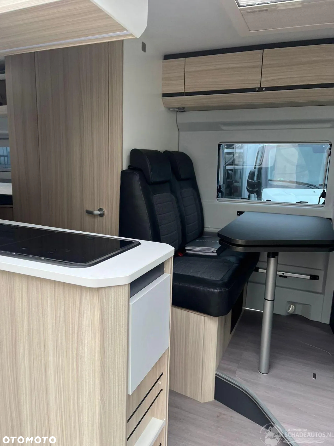 Adria Twin 640 SL Axess - 10