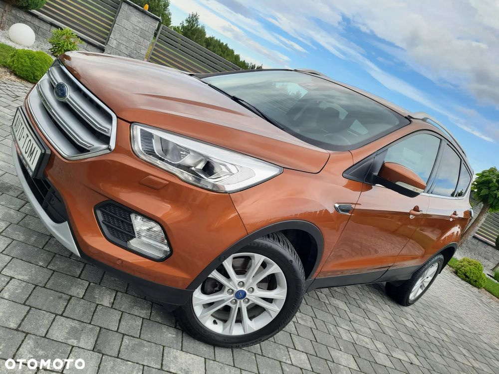 Ford Kuga 2.0 TDCi 2x4 Business Edition - 4