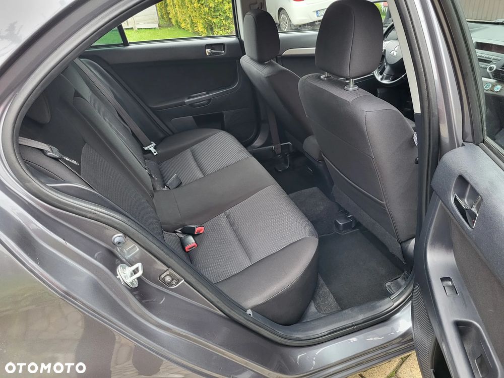 Mitsubishi Lancer 1.8 Intense LPG - 24