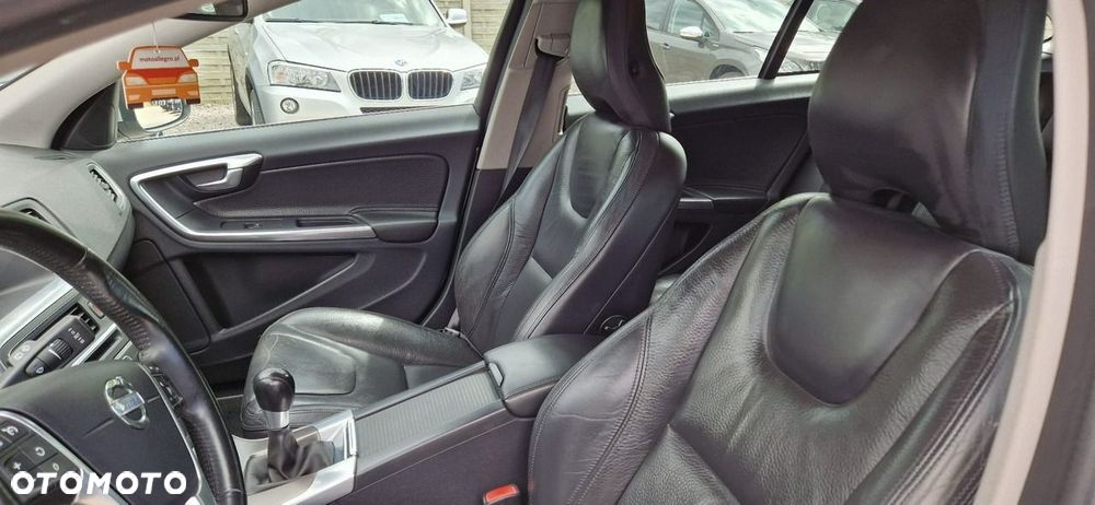Volvo V60 - 19