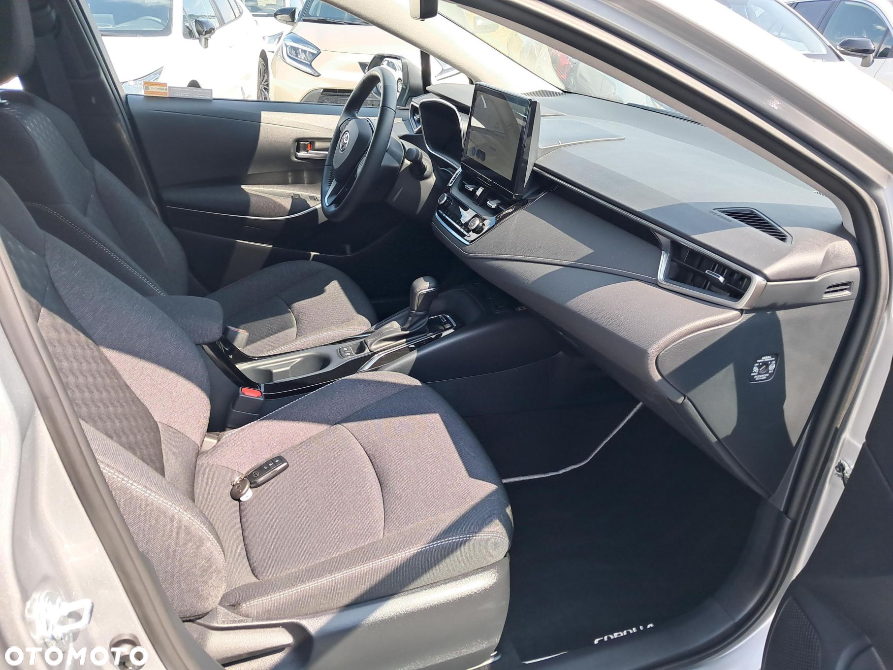 Toyota Corolla - 10