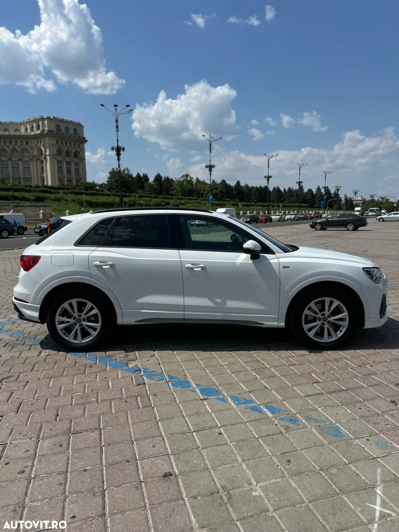 Audi Q3 2.0 40 TFSI S tronic quattro - 11