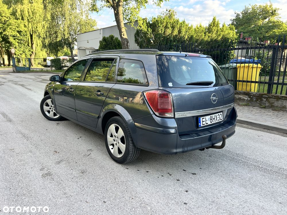 Opel Astra - 4