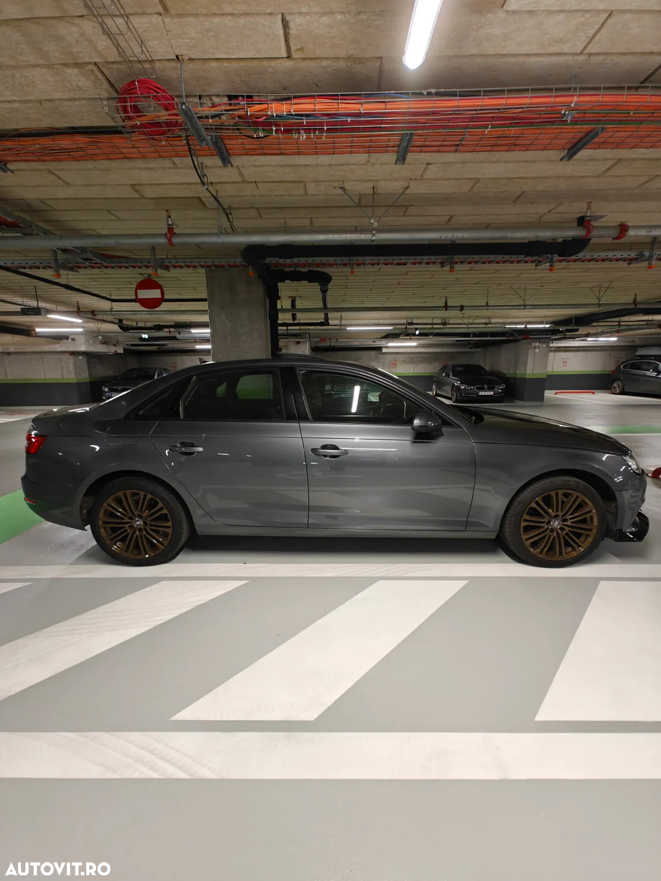 Audi A4 2.0 TFSI ultra S tronic Sport - 3