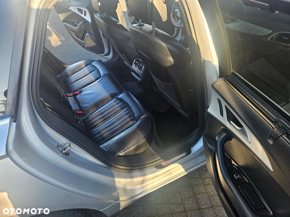 Audi A6 Avant - 16