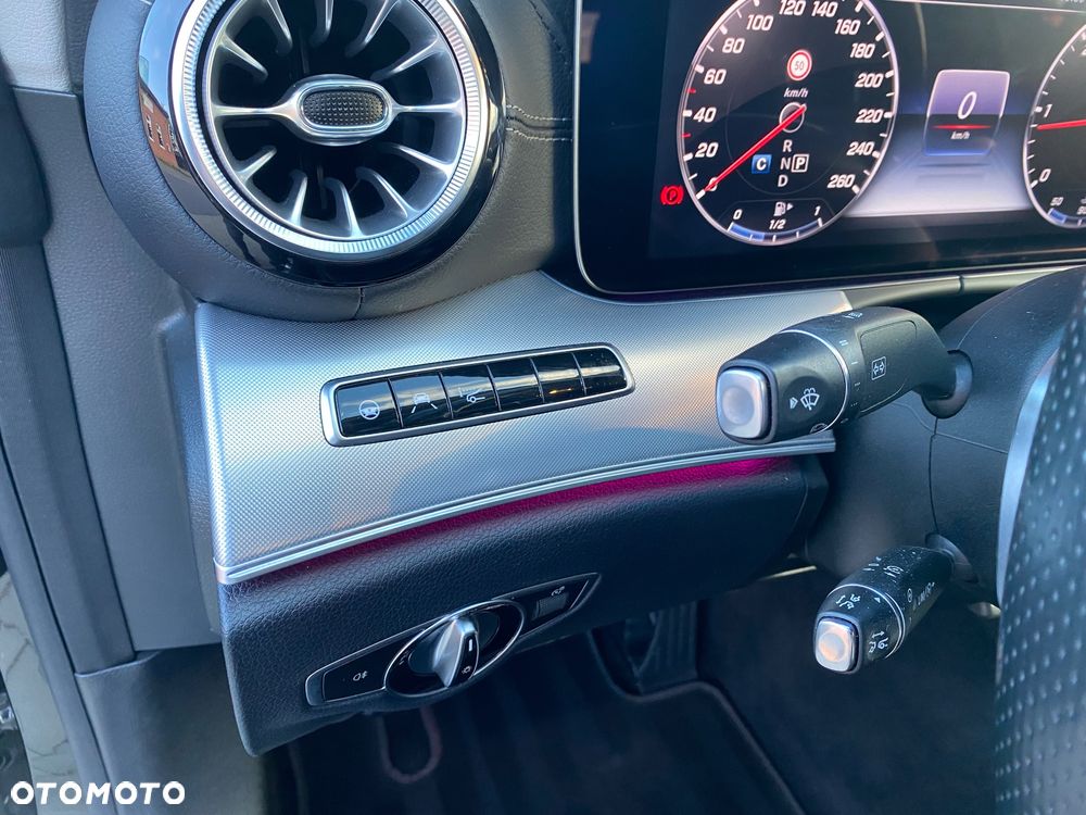 Mercedes-Benz Klasa E 220 d 9G-TRONIC - 15