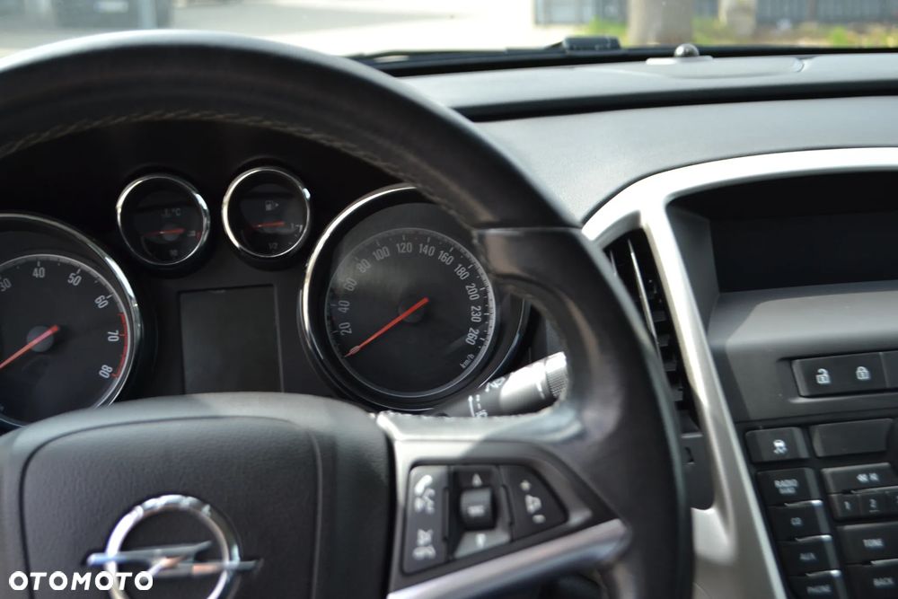 Opel Astra - 25