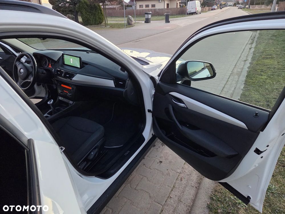 BMW X1 xDrive18d xLine - 21