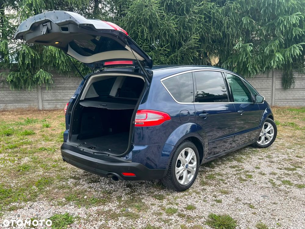 Ford S-Max - 8