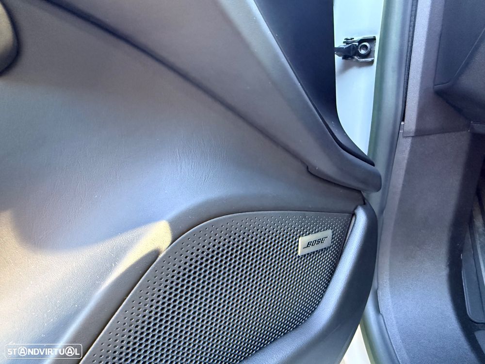 Porsche Taycan Sport Turismo 4S - 16