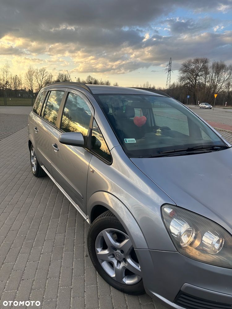 Opel Zafira 1.9 CDTI - 7