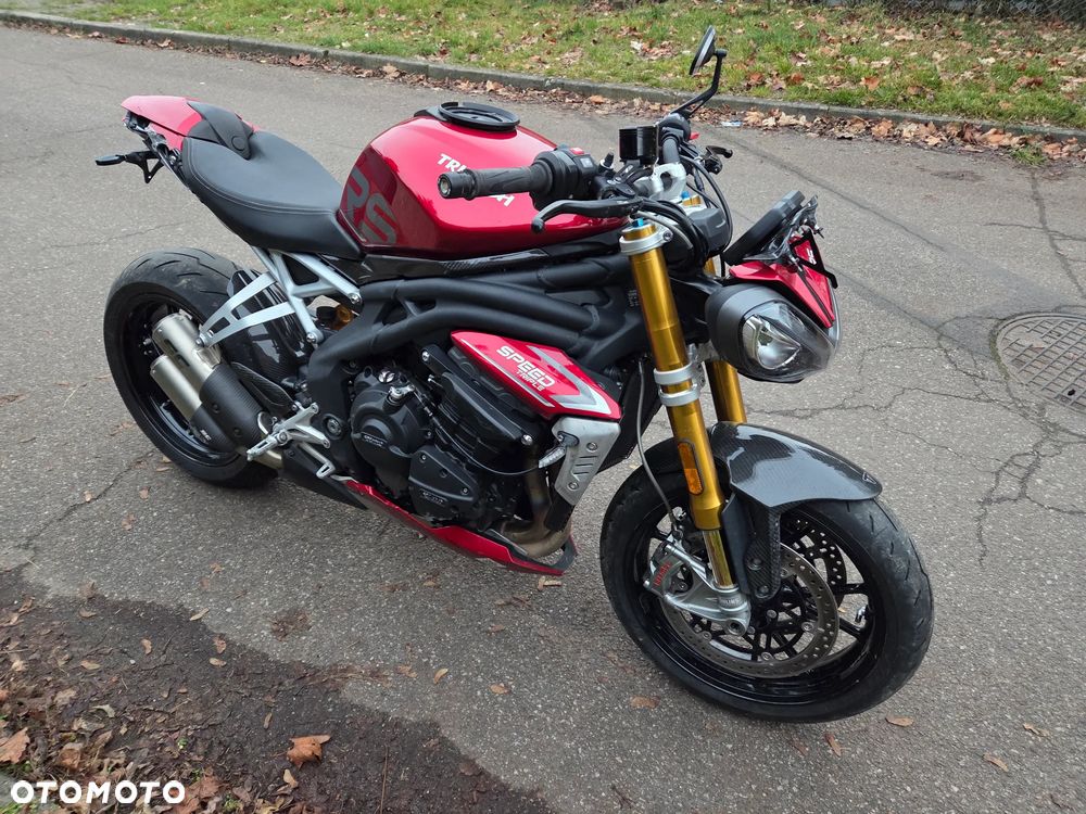 Triumph Street Triple - 7
