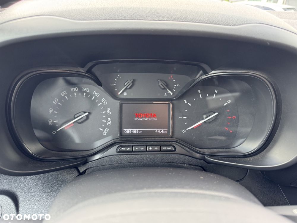 Toyota Proace City Verso Long 1.2 D-4T Business - 26