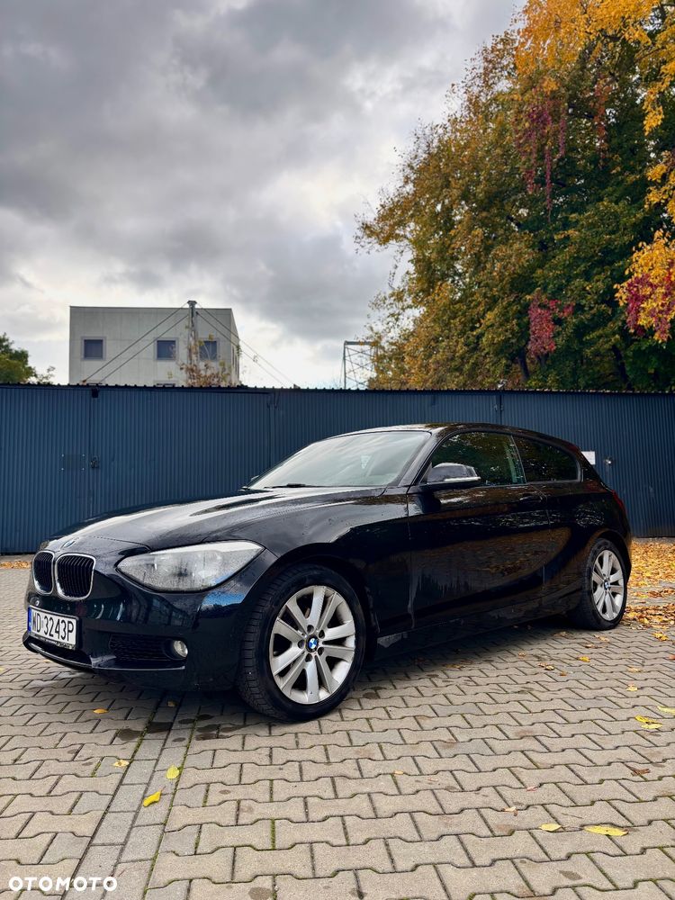 BMW Seria 1 116d - 2