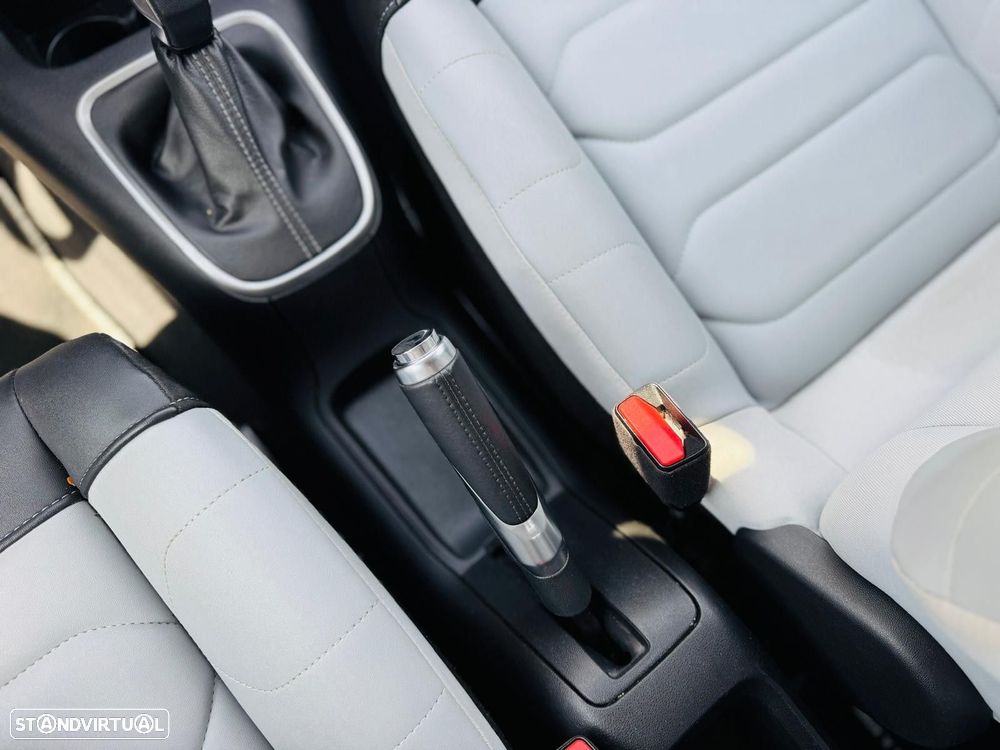 Citroën C3 1.2 PureTech Elle EAT6 - 28