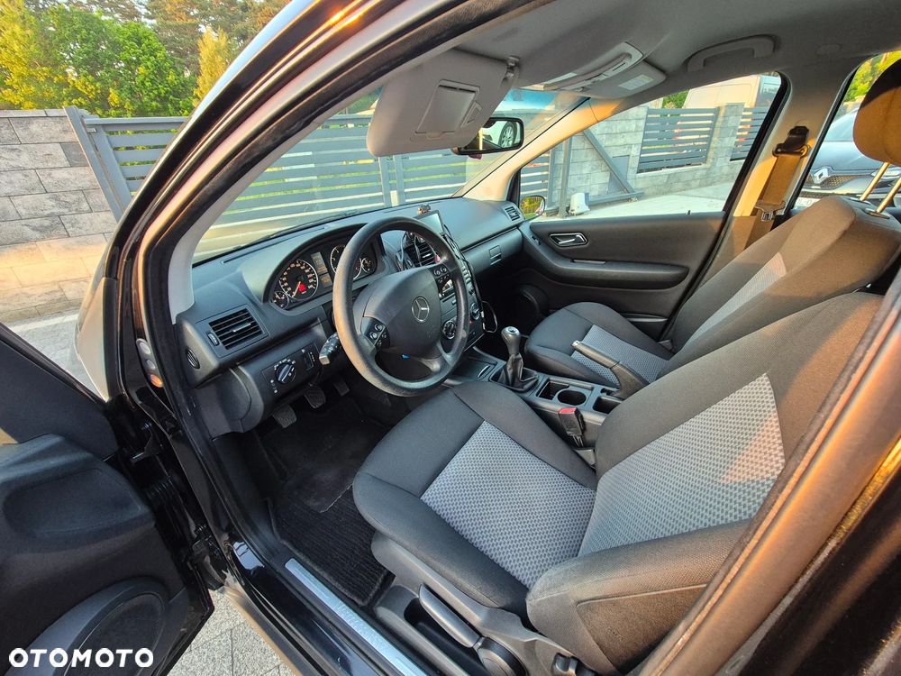 Mercedes-Benz Klasa A 170 BlueEFFICIENCY Elegance Flotte - 11