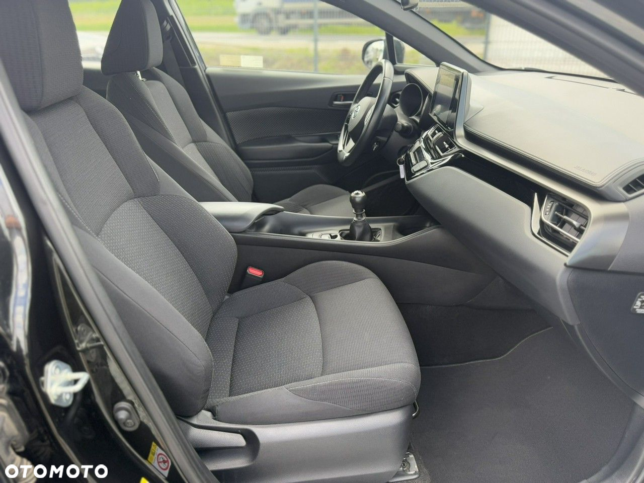 Toyota C-HR 1.2 T Active - 18