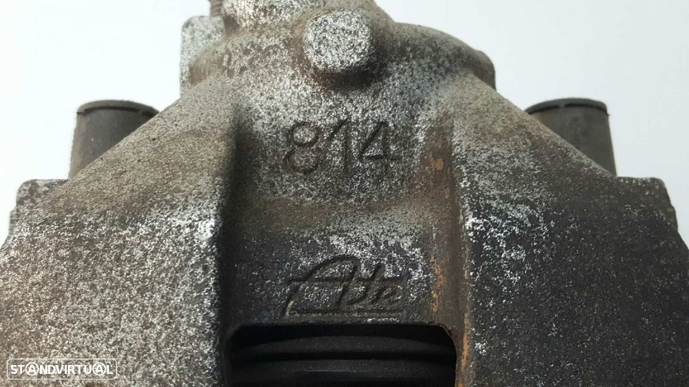 PINÇA DE TRAVÃO FRENTE DIREITA FORD FOCUS LIM. TREND + - 2