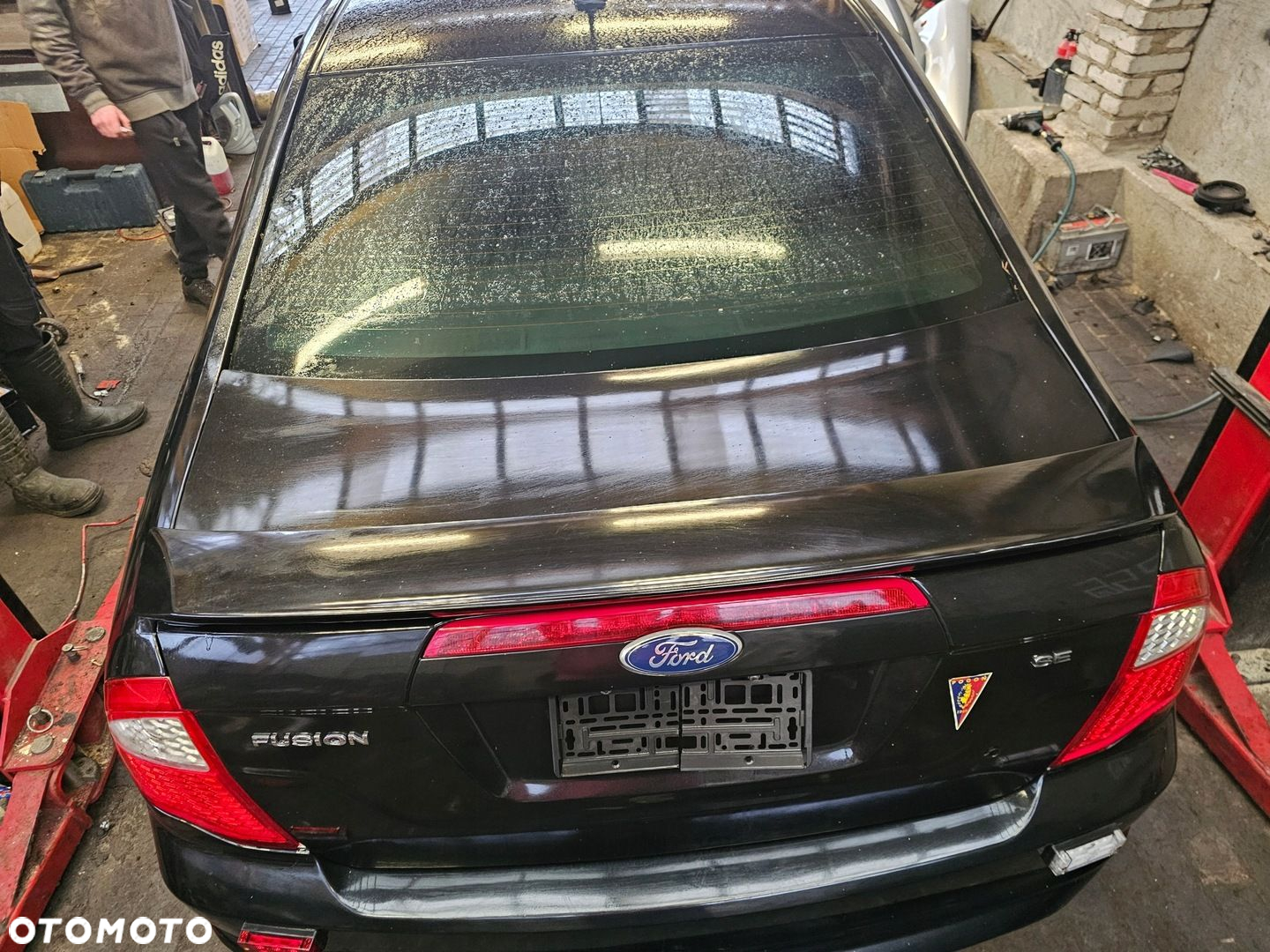 klapa bagażnika ford fusion lift usa mk1 10-12r lakier UH sedan - 2