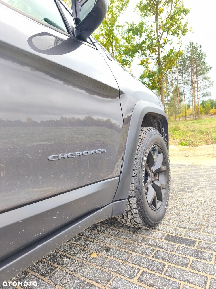 Jeep Cherokee 3.2 V6 Pentastar Active Drive Lock Autom Trailhawk - 14