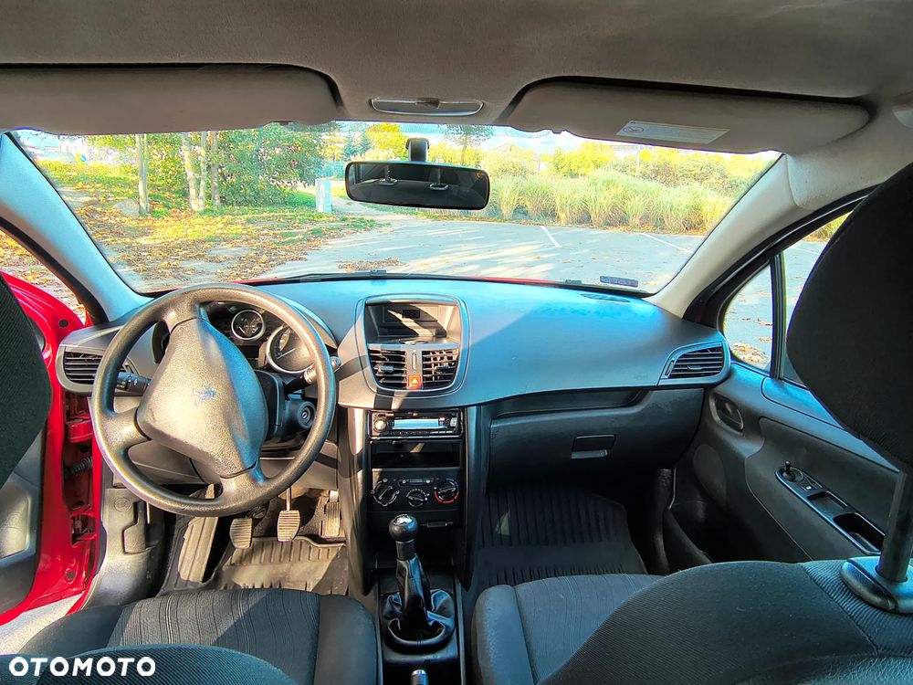 Peugeot 207 1.4 HDi Trendy - 15