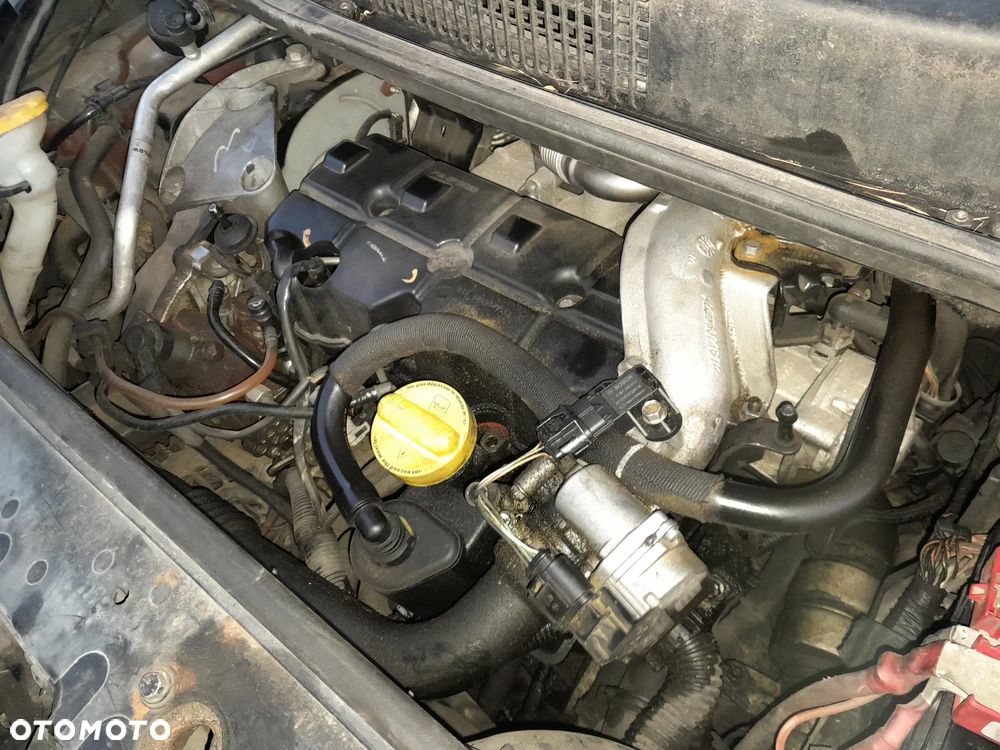 Silnik pompa wtryskiwacze RENAULT Megane II Scenic II 03-09r. 1.9 dCi 130 KM F9Q818 - 3