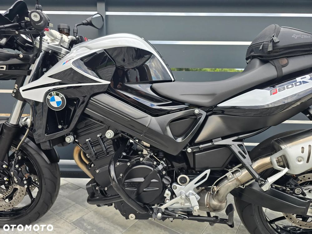 BMW F - 10