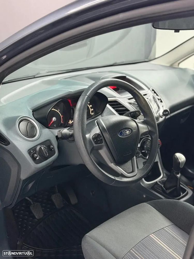 Ford Fiesta 1.25 Trend - 12