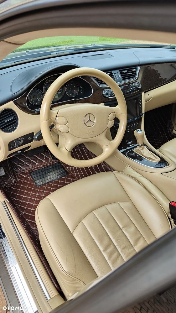 Mercedes-Benz CLS 320 CDI 7G-TRONIC - 21