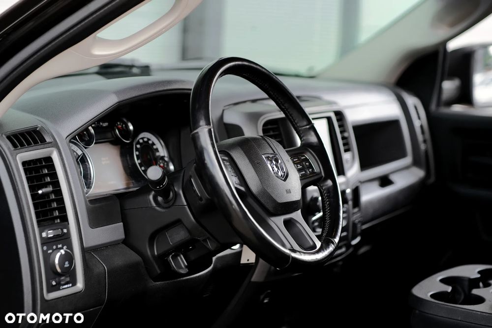 Dodge RAM - 26