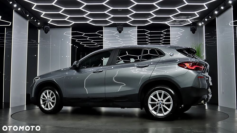 BMW X2 sDrive18i Advantage - 4