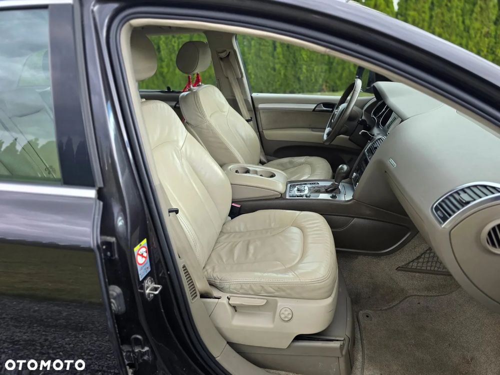Audi Q7 3.0 TDI DPF quattro tiptronic - 10