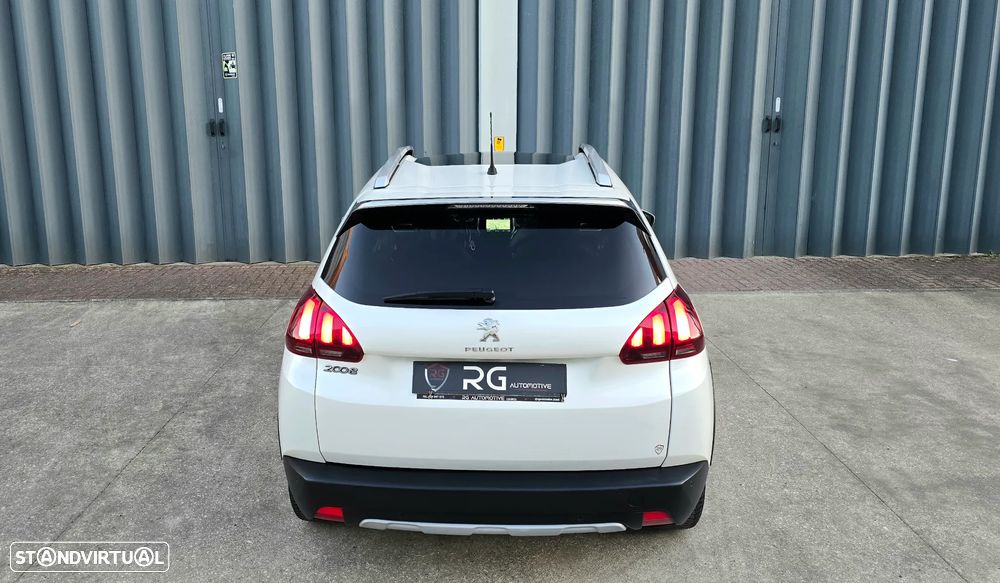 Peugeot 2008 PureTech 82 Allure - 8