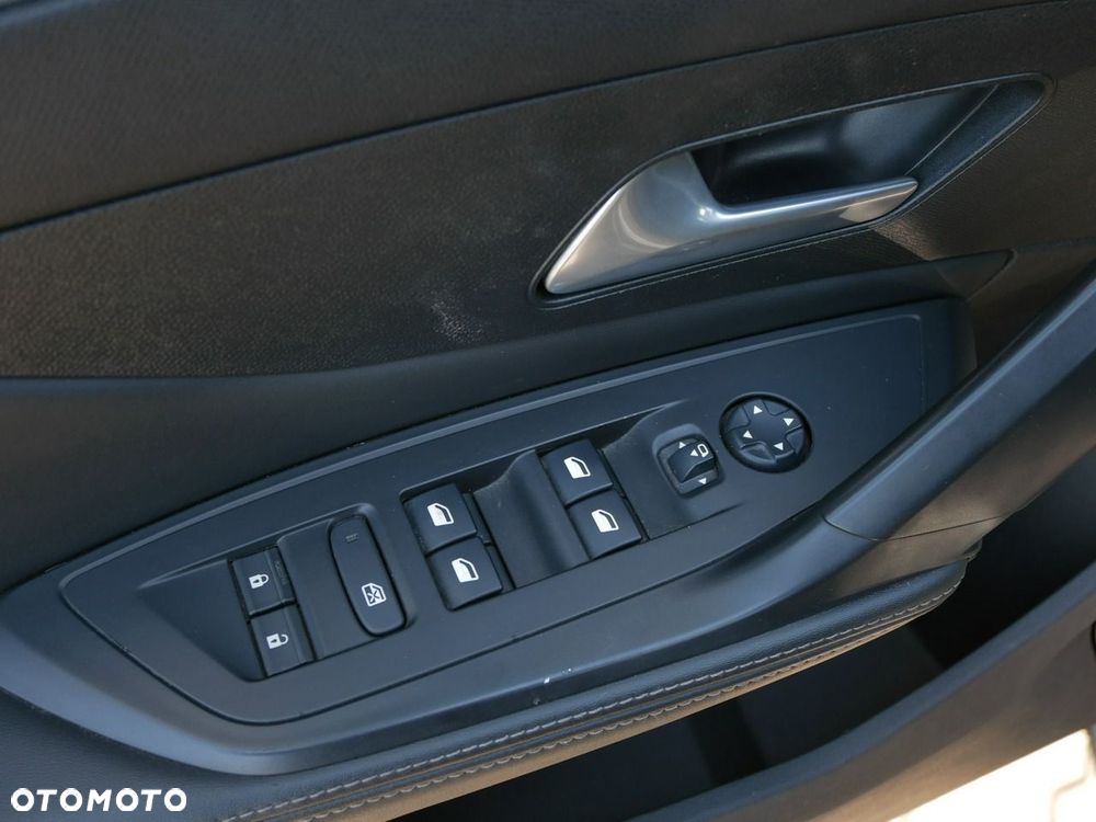 Peugeot 308 PureTech 130 Allure - 9