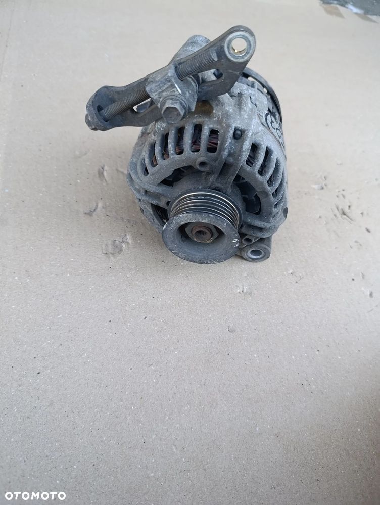 TOYOTA YARIS II 2 1.3 VVT-i ALTERNATOR 14V 80A 27060-0J051 - 4