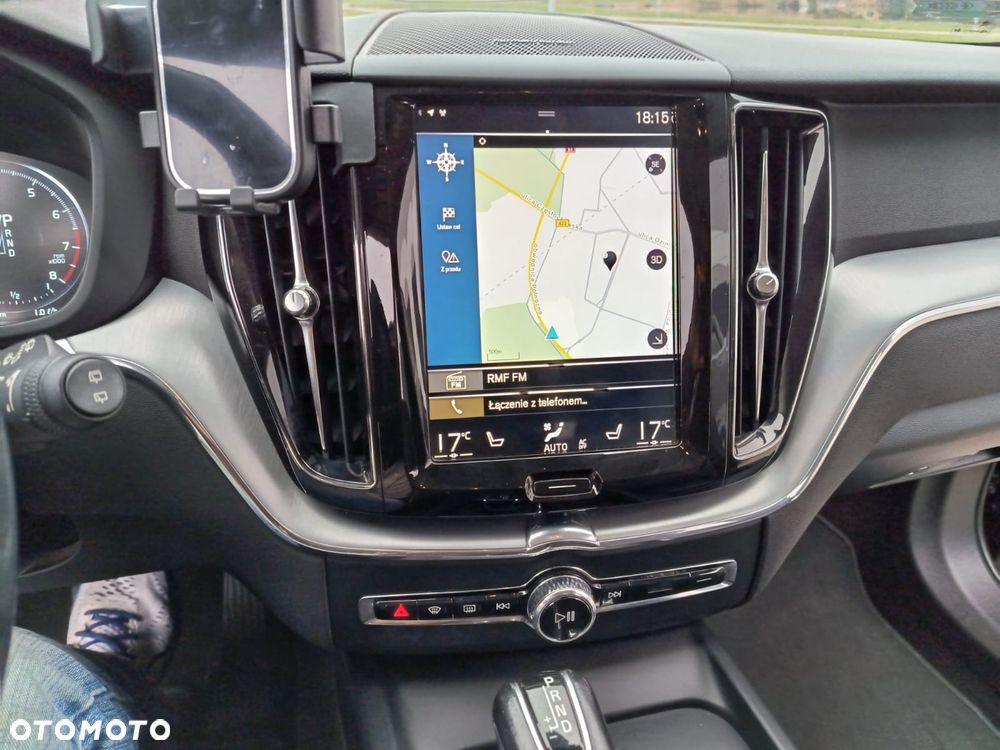 Volvo XC 60 T5 AWD Geartronic Inscription - 27